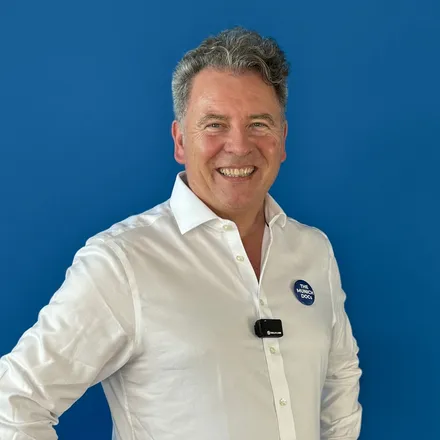 Porträt von Dr. med. Jan Schwab